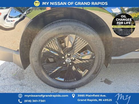 Used 2025 Nissan Murano SV AWD/4WD image 34