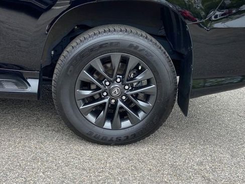 Certified 2023 Lexus GX 460 Premium w/ Premium Package AWD/4WD image 10