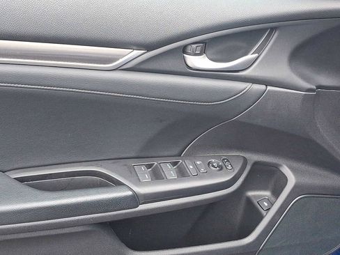 Used 2020 Honda Civic EX-L image 10