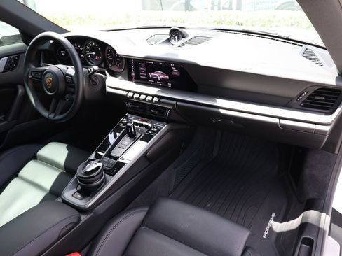 Used 2020 Porsche 911 Carrera w/ Sport Chrono Package RWD image 18
