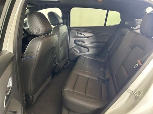 Used 2024 Buick Envista Sport Touring w/ Convenience I Package FWD image 24