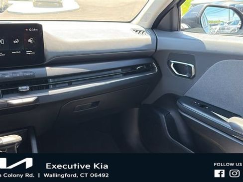 Certified 2025 Kia K4 EX FWD image 25