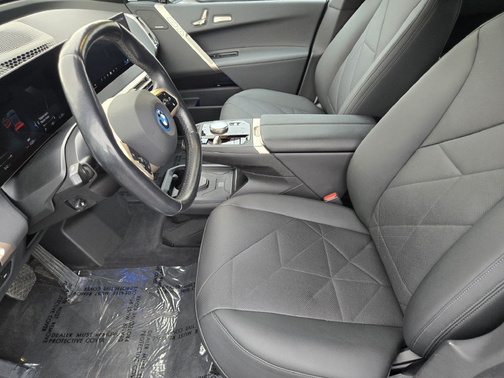 Certified 2024 BMW iX xDrive50 AWD/4WD image 16