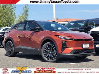 New 2026 Toyota C-HR AWD/4WD video 1