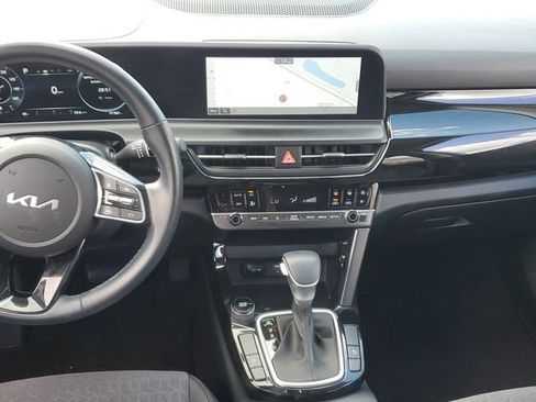 Certified 2024 Kia Seltos S image 12