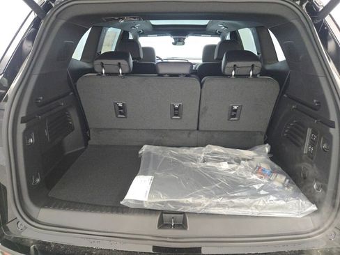 New 2026 Buick Enclave Sport Touring w/ Power Package AWD/4WD image 19