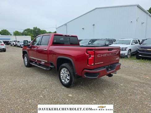 Used 2024 Chevrolet Silverado 2500 High Country w/ High Country Premium Package AWD/4WD image 4