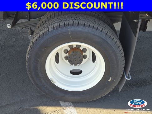 New 2025 Ford E-450 and Econoline 450 Super Duty w/ Power Equipment Group image 5