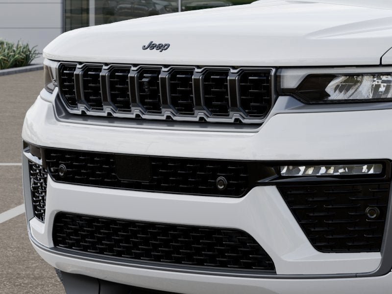 New 2027 Jeep Grand Cherokee Summit AWD/4WD image 11