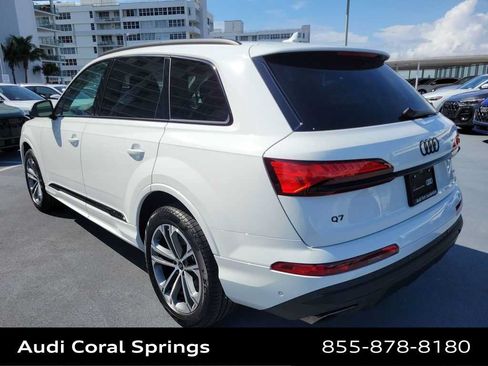 Certified 2026 Audi Q7 3.0T Premium w/ Convenience Plus Package AWD/4WD image 4