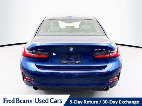 Used 2021 BMW 330e xDrive w/ Convenience Package AWD/4WD image 5