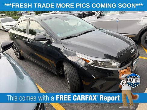 Certified 2023 Kia Forte LXS w/ LXS Technology Package FWD image 3
