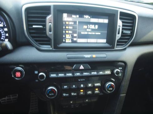 Used 2019 Kia Sportage EX w/ EX Sport Appearance Package AWD/4WD image 10