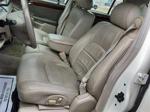 Used 2004 Cadillac De Ville image 16