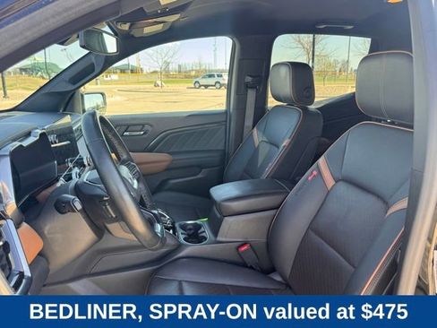 Used 2023 GMC Canyon AT4 w/ AT4 Premium Package AWD/4WD image 6