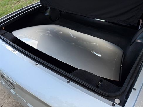 Used 2004 Chevrolet Corvette Coupe w/ Preferred Equipment Group image 64