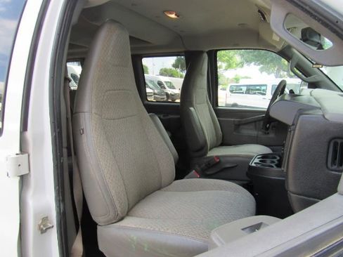 Used 2019 Chevrolet Express 3500 LT w/ LT Preferred Equipment Group image 20