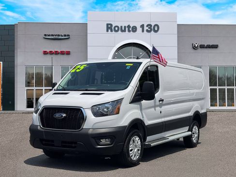 Used 2025 Ford Transit 250 Low Roof w/ Exterior Upgrade Package RWD image 2