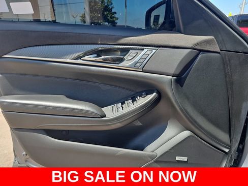 Used 2019 Cadillac CTS V w/ Luxury Package RWD image 27