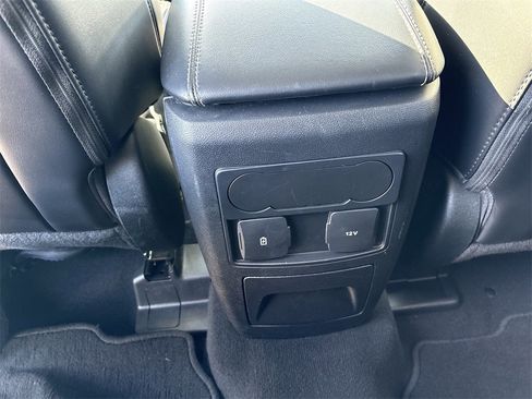 Used 2023 Ford Explorer XLT w/ Equipment Group 202A image 25