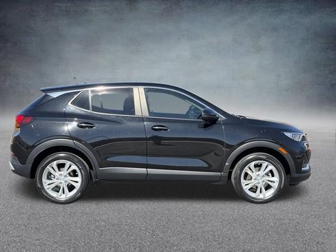 Used 2023 Buick Encore GX Preferred w/ Cold Weather Comfort Package AWD/4WD image 2