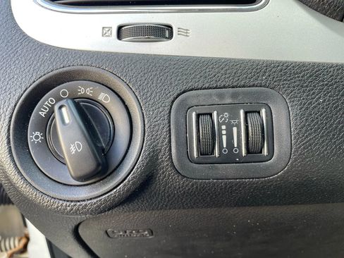 Used 2012 Dodge Journey Crew w/ Flexible Seating Group image 22