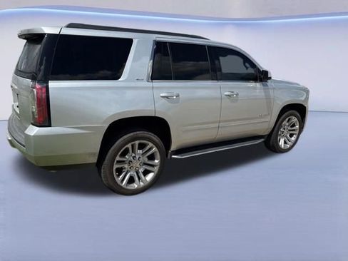 Used 2019 GMC Yukon SLT w/ Premium Edition image 6