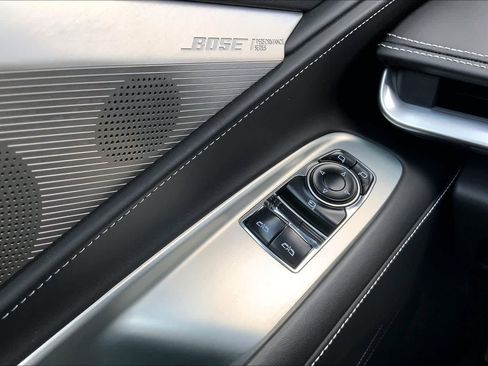 Used 2025 Chevrolet Corvette Stingray Premium Cpe w/ 3LT image 29