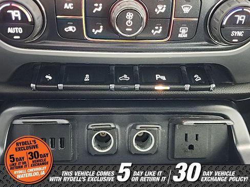 Used 2014 GMC Sierra 1500 SLT w/ SLT Preferred Package image 31