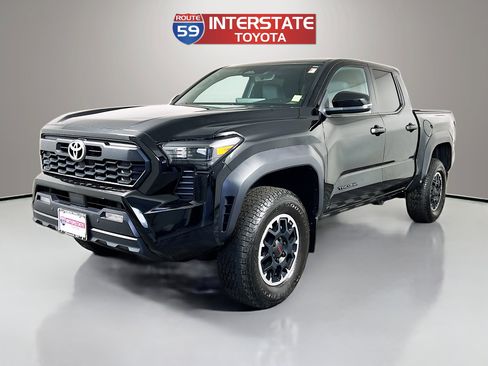 Certified 2024 Toyota Tacoma TRD Off-Road w/ TRD Off Road Upgrade Package AWD/4WD image 3