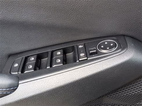 Used 2023 Kia Seltos S image 38