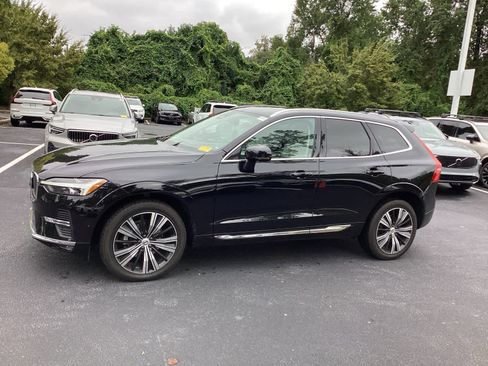 Certified 2023 Volvo XC60 B5 Plus w/ Climate Package image 52