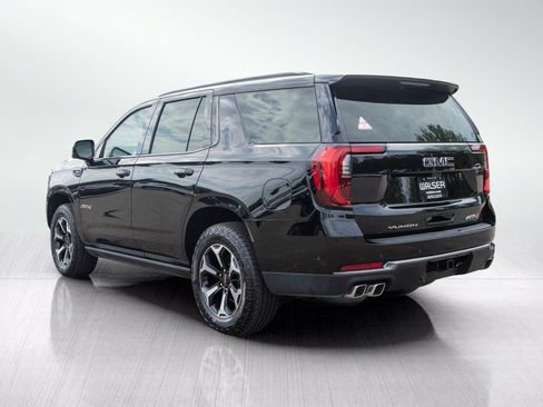 Used 2026 GMC Yukon AT4 w/ AT4 Premium Plus Package AWD/4WD image 3