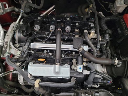 Used 2024 Nissan Kicks SR w/ SR Premium Package FWD image 30