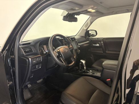 Used 2024 Toyota 4Runner TRD Off-Road Premium w/ Moonroof Package AWD/4WD image 15