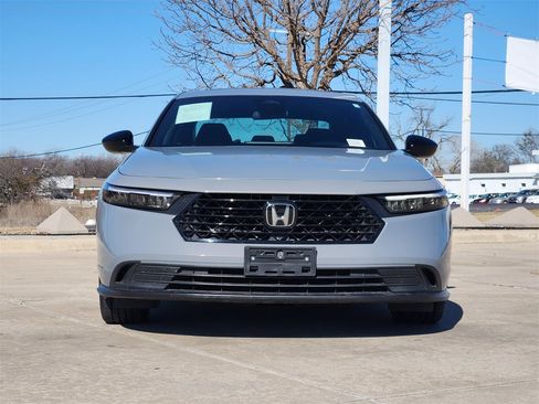 Certified 2025 Honda Accord Sport image 2