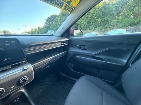 Used 2025 Hyundai Kona SE AWD/4WD image 31