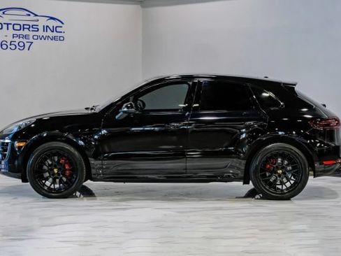 Used 2017 Porsche Macan GTS w/ Premium Package Plus AWD/4WD image 13