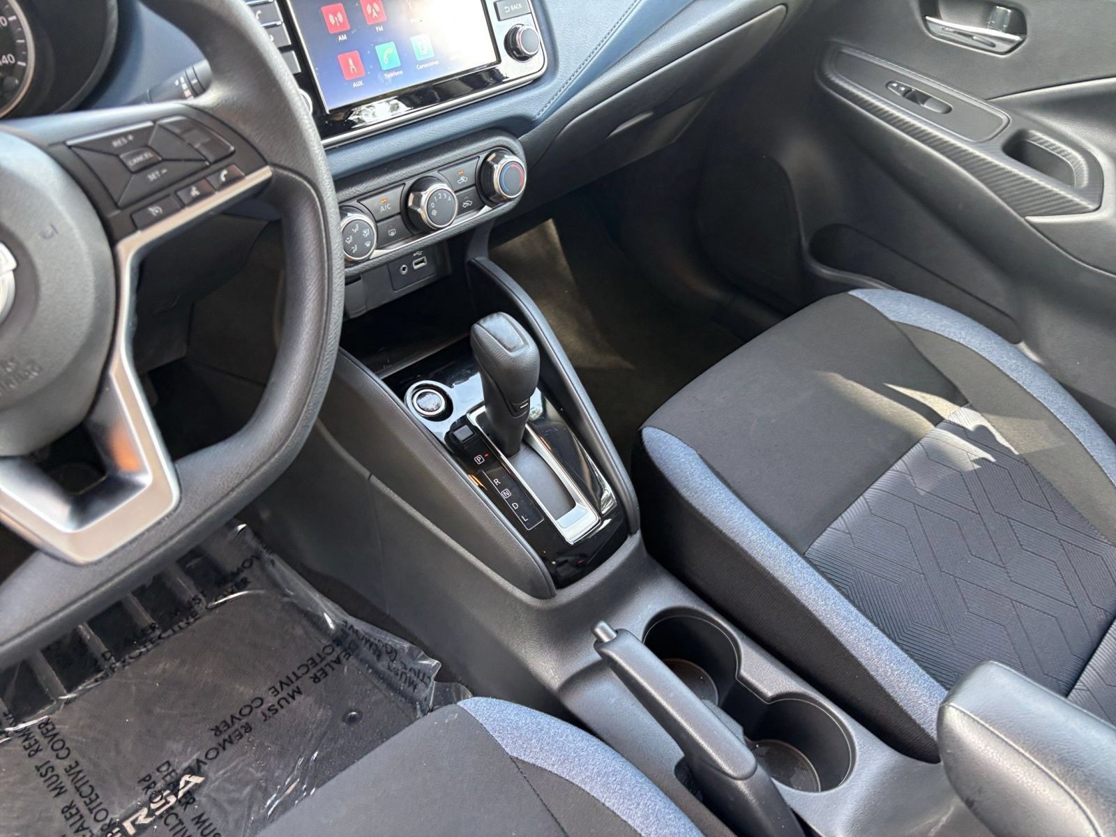 Used 2025 Nissan Versa SV FWD image 38