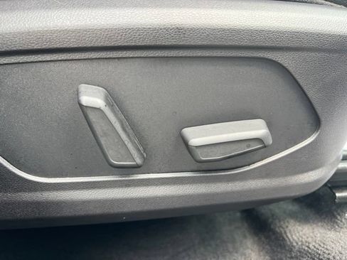 Used 2022 Hyundai Tucson Limited AWD/4WD image 38
