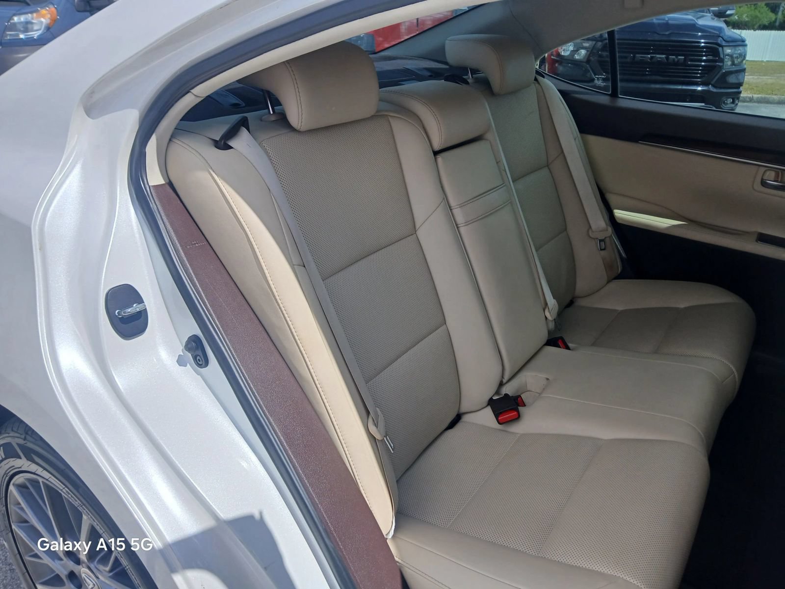 Used 2018 Lexus ES 350 w/ Premier Package FWD image 29
