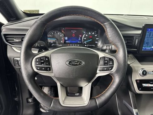 Used 2022 Ford Explorer Timberline w/ Timberline Technology Package AWD/4WD image 11
