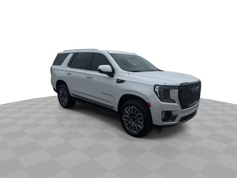 Used 2023 GMC Yukon Denali Ultimate image 2