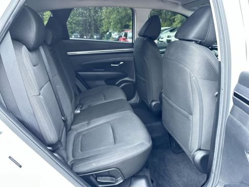 Used 2022 Hyundai Tucson SEL w/ Cargo Package FWD image 16