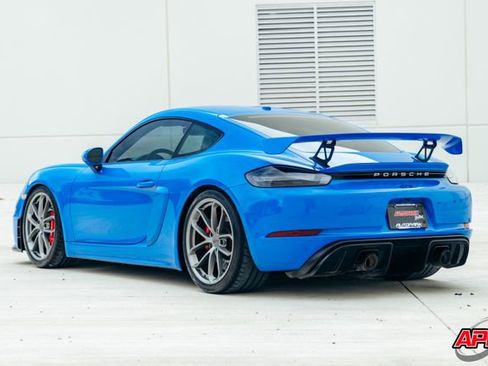 Used 2022 Porsche 718 Cayman GT4 image 6