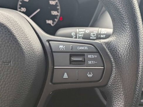 Used 2024 Honda HR-V LX image 23