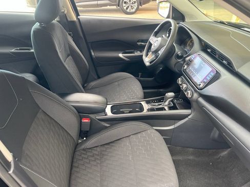 Certified 2024 Nissan Kicks SV w/ Interior Electronics Package FWD image 19