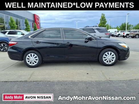 Used 2016 Toyota Camry LE FWD image 8