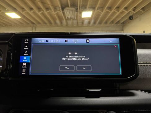 Used 2025 Jeep Wrangler Unlimited Sahara image 19