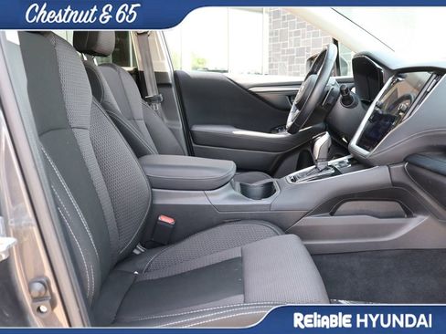 Used 2022 Subaru Outback Premium image 10